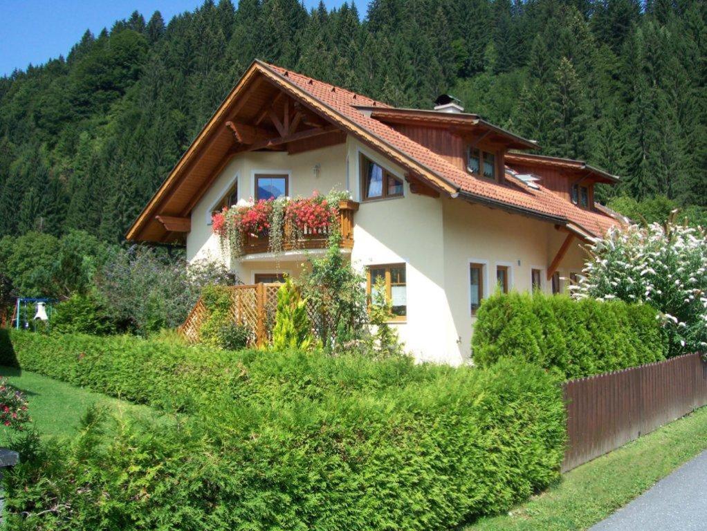 Appartementhaus Sabine Kotschach-Mauthen Extérieur photo